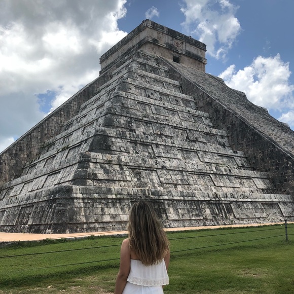 Meet your Posher, Nathalie - Picture 3 of 6